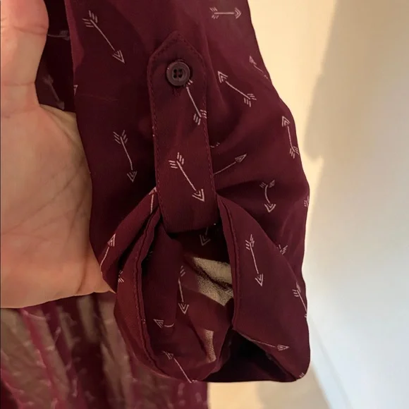 Torrid 1 1X sheer dress arrow print 549 - Picture 4 of 6